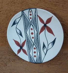 Tigua Handmade Pottery Old Isleta Design .75" T x 5.25" W Signed