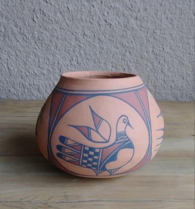Tigua Wheel Thrown Handmade Pottery Red Clay Bird Design 5